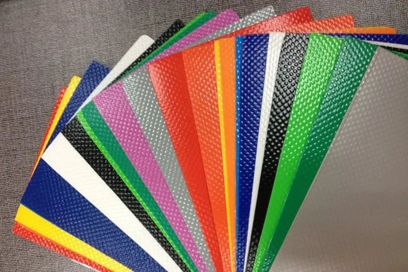 ocean-yacht-pool-gama-de-colores